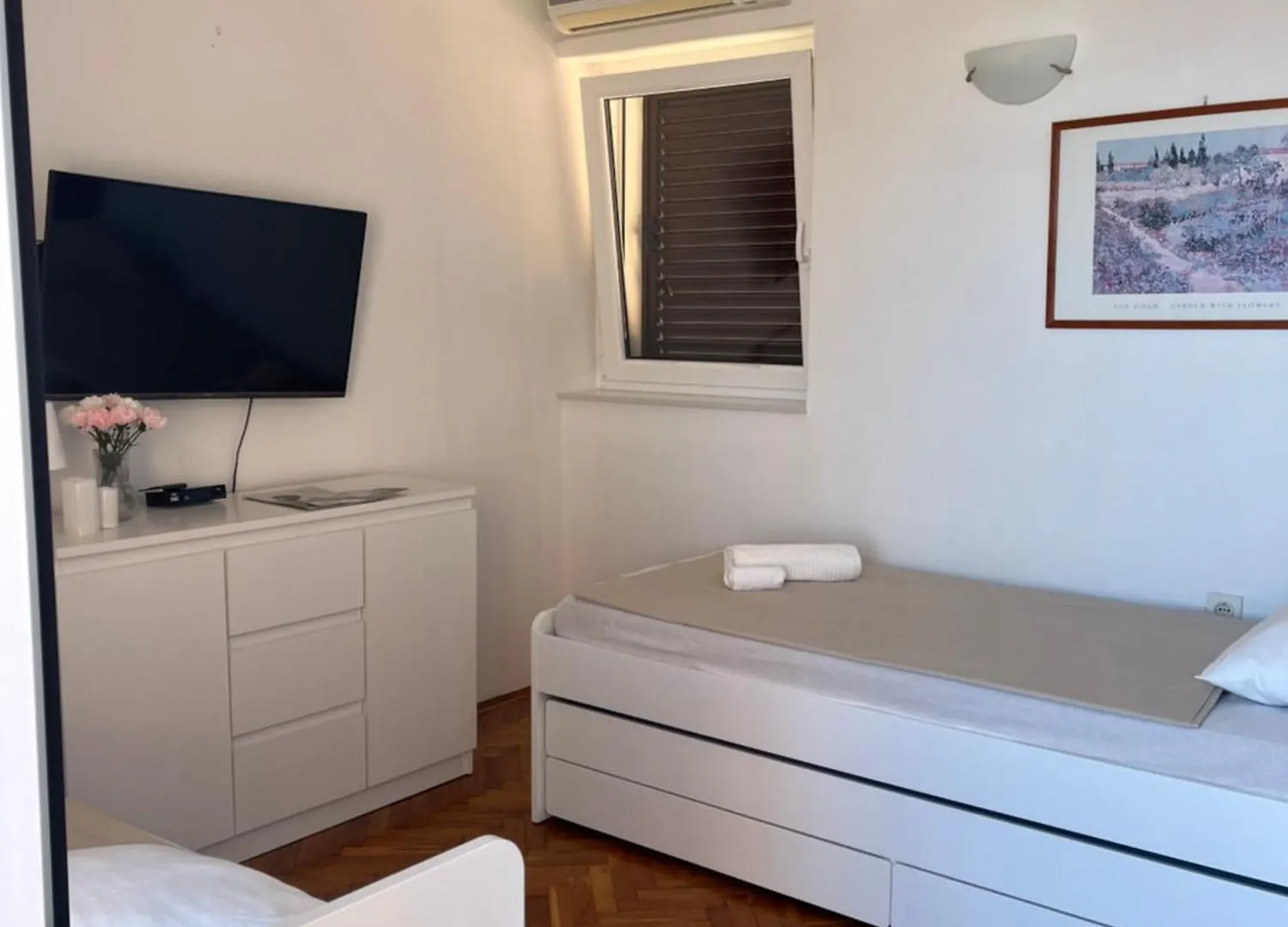 Falcon Mali Lošinj 0*,
